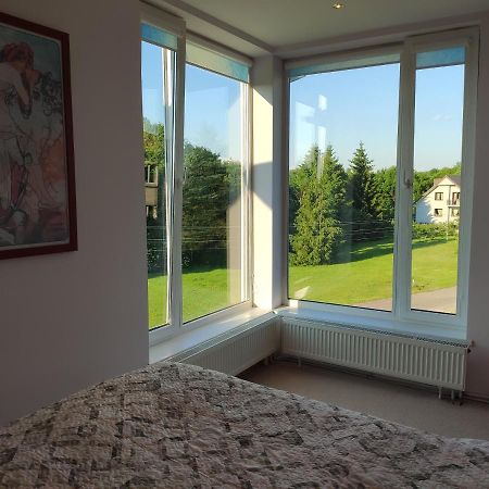Spacious & Cozy Apartment With Forest View Zapyskis Экстерьер фото